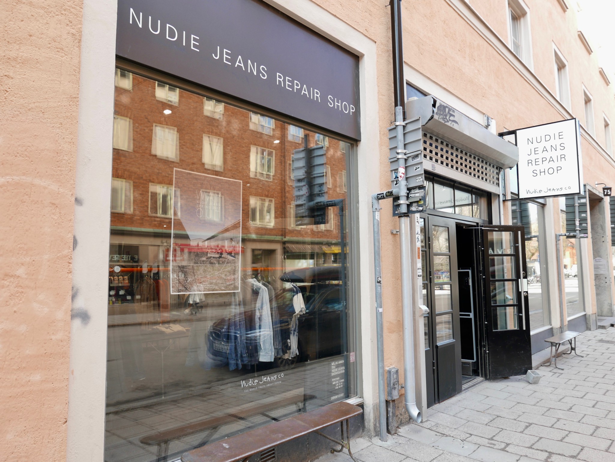 nudie-jeans-repair-shop-stockholm